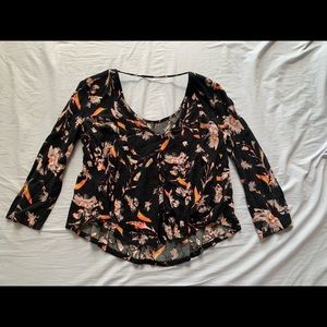 Shirt (cropped) - 3/4th sleeve